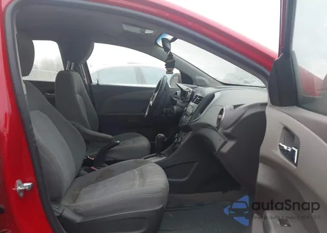 2012 Chevrolet Sonic 2Lt из США, поврежденный, VIN 1G1JC5SHXC4105159